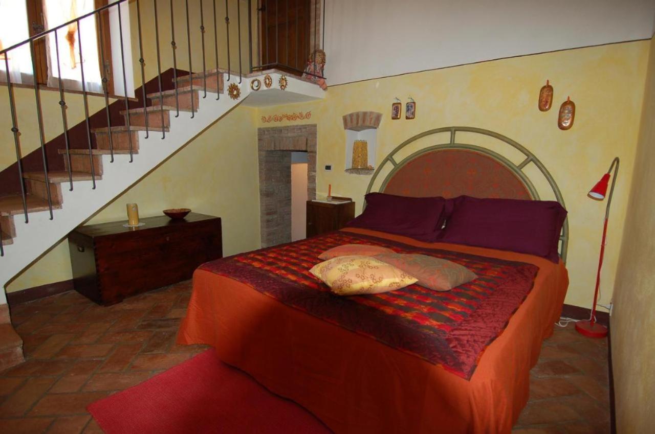 La Capanna Di Panpepato Villa Rosia Kültér fotó